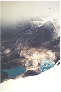 Blick vom Maparaju-Gipfel